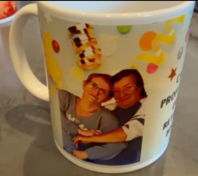 Mug personnalisé (intérieur blanc, anse blanche)